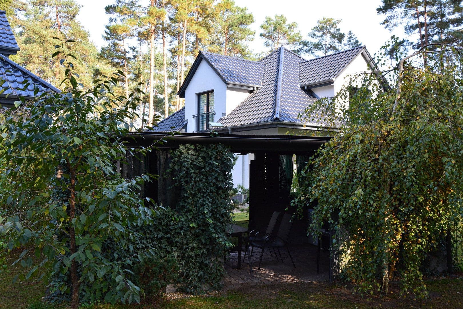Predaj domu 368 m², pozemek 2.818 m², Borkwalde, Brandenbursko Predaj domu 368 m², pozemek 2.818 m², Borkwalde, Brandenbursko