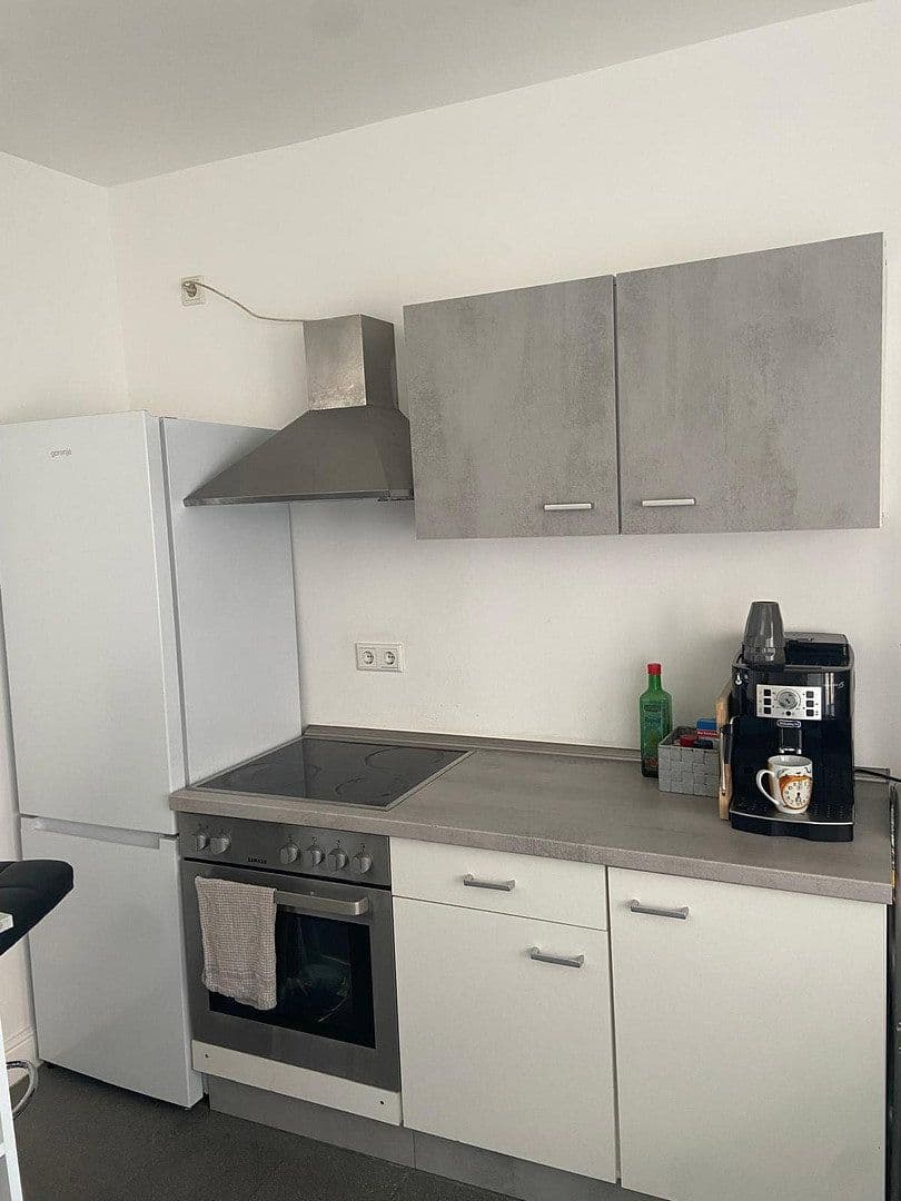 Prenájom bytu 2-izbový 65 m², Derendorfer Straße 14, Düsseldorf, Severné Porýnie - Westfálsko Prenájom bytu 2-izbový 65 m², Derendorfer Straße 14, Düsseldorf, Severné Porýnie - Westfálsko