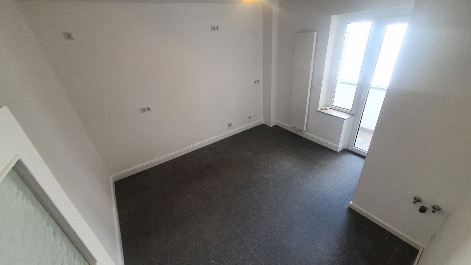 Prenájom bytu 2-izbový 65 m², Derendorfer Straße 14, Düsseldorf, Severné Porýnie - Westfálsko Prenájom bytu 2-izbový 65 m², Derendorfer Straße 14, Düsseldorf, Severné Porýnie - Westfálsko