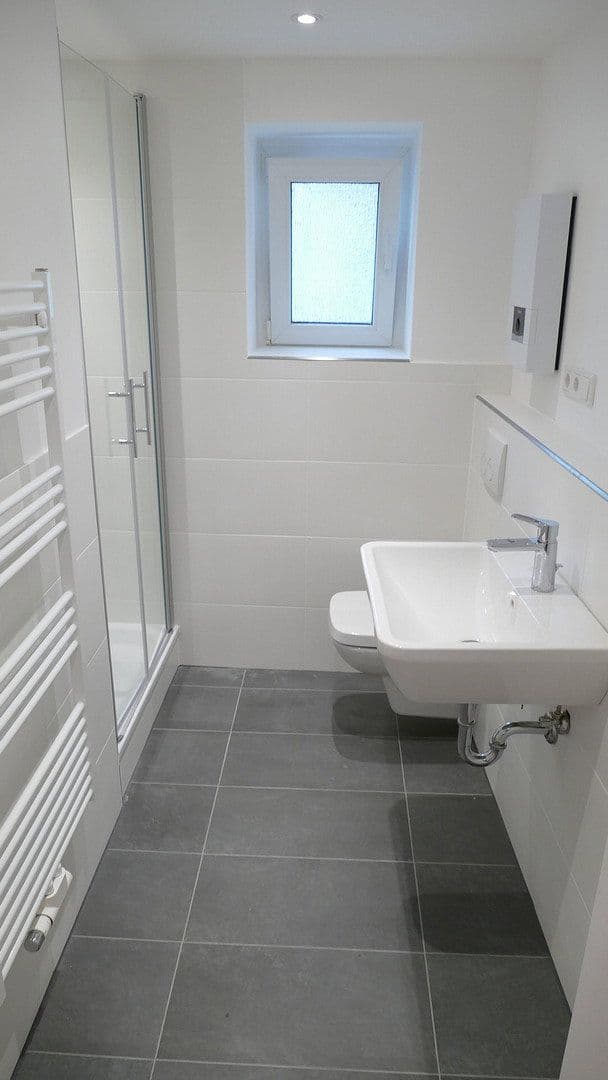 Prenájom bytu 2-izbový 65 m², Derendorfer Straße 14, Düsseldorf, Severné Porýnie - Westfálsko Prenájom bytu 2-izbový 65 m², Derendorfer Straße 14, Düsseldorf, Severné Porýnie - Westfálsko