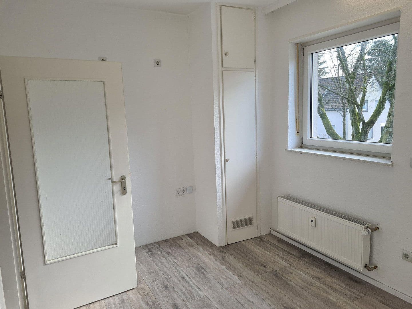 Prenájom bytu 4-izbový 102 m², Uhlenbrockstrasse 13, Gelsenkirchen, Severné Porýnie - Westfálsko Prenájom bytu 4-izbový 102 m², Uhlenbrockstrasse 13, Gelsenkirchen, Severné Porýnie - Westfálsko