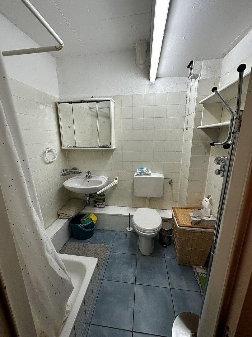 Predaj bytu 1-izbový 26 m², Oeserstr. 99-101, Frankfurt-Nied, Hesensko Predaj bytu 1-izbový 26 m², Oeserstr. 99-101, Frankfurt-Nied, Hesensko