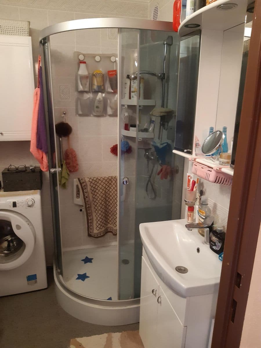 Predaj bytu 3-izbový 68 m², kpt. Nálepky, Třinec, Moravskoslezský kraj Predaj bytu 3-izbový 68 m², kpt. Nálepky, Třinec, Moravskoslezský kraj