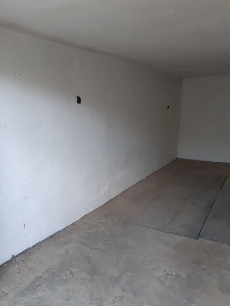 Predaj garáže 21 m², Třinec, Moravskoslezský kraj Predaj garáže 21 m², Třinec, Moravskoslezský kraj