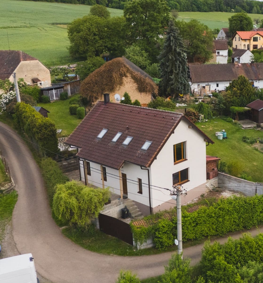 Predaj domu 176 m², pozemek 580 m², Dolní Lukavice, Plzeňský kraj Predaj domu 176 m², pozemek 580 m², Dolní Lukavice, Plzeňský kraj