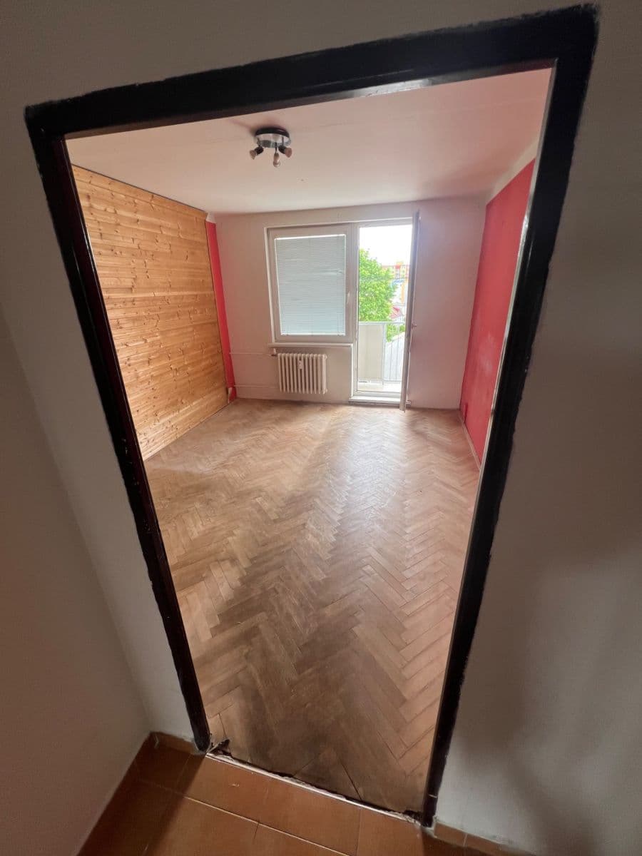Predaj bytu 3-izbový 58 m², Nedvědova, Olomouc, Olomoucký kraj Predaj bytu 3-izbový 58 m², Nedvědova, Olomouc, Olomoucký kraj
