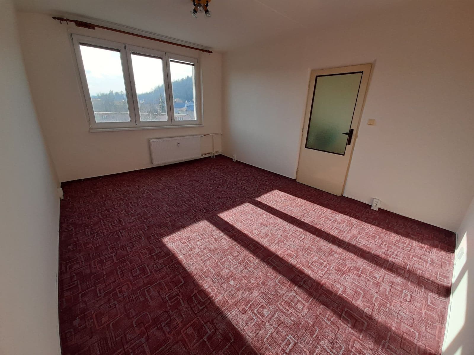 Prenájom bytu 1-izbový 37 m², Pod Hůrkou, Klatovy, Plzeňský kraj Prenájom bytu 1-izbový 37 m², Pod Hůrkou, Klatovy, Plzeňský kraj