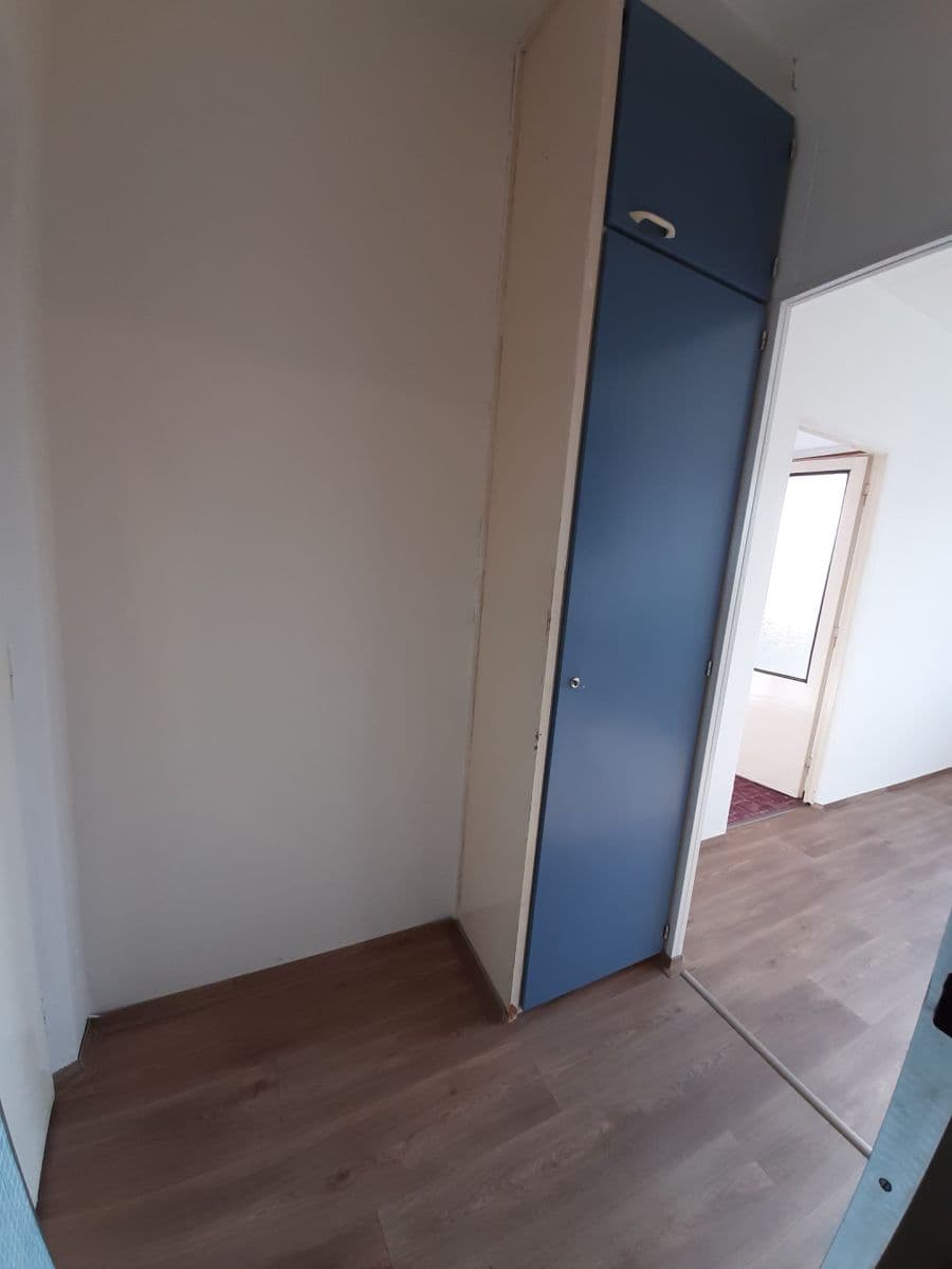 Prenájom bytu 1-izbový 37 m², Pod Hůrkou, Klatovy, Plzeňský kraj Prenájom bytu 1-izbový 37 m², Pod Hůrkou, Klatovy, Plzeňský kraj