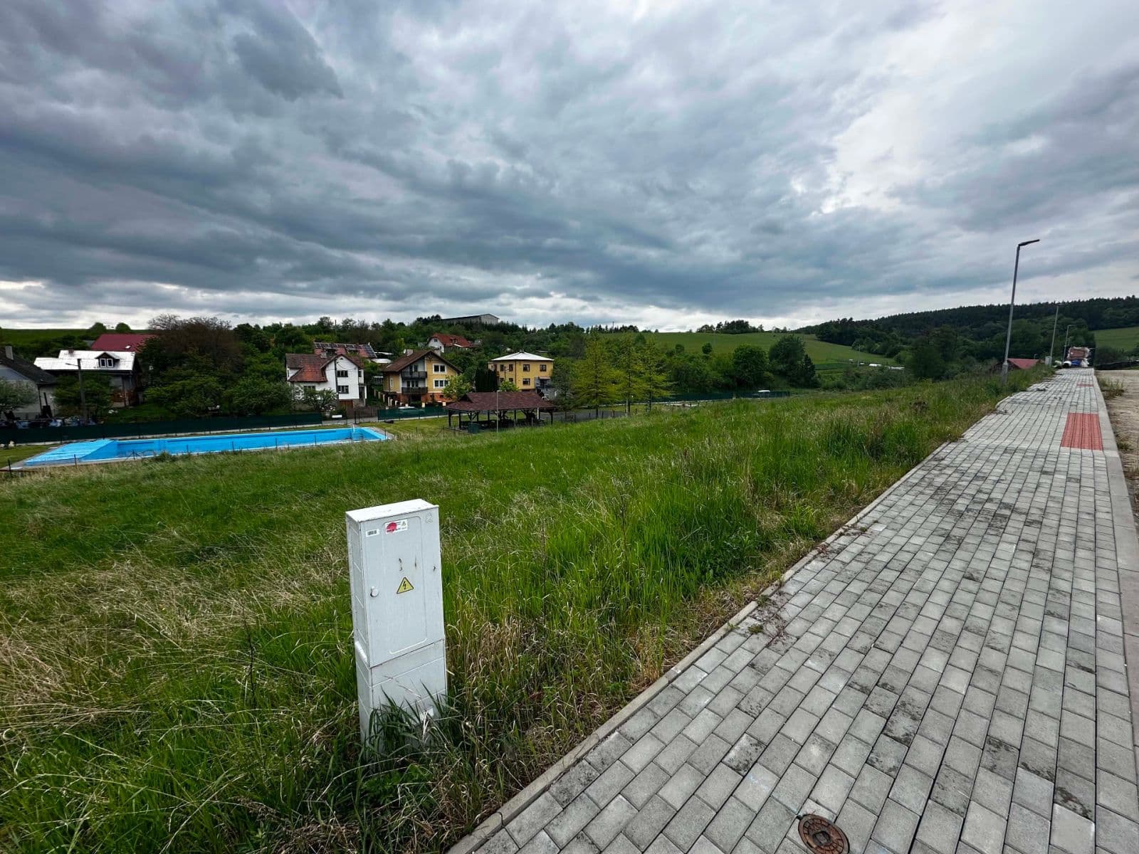 Predaj pozemku 811 m², Tichov, Zlínský kraj Predaj pozemku 811 m², Tichov, Zlínský kraj