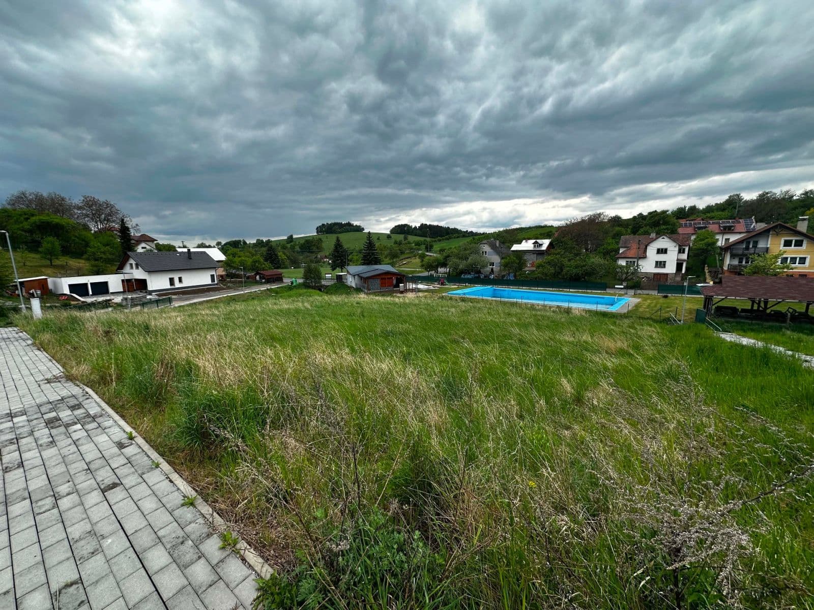 Predaj pozemku 811 m², Tichov, Zlínský kraj Predaj pozemku 811 m², Tichov, Zlínský kraj