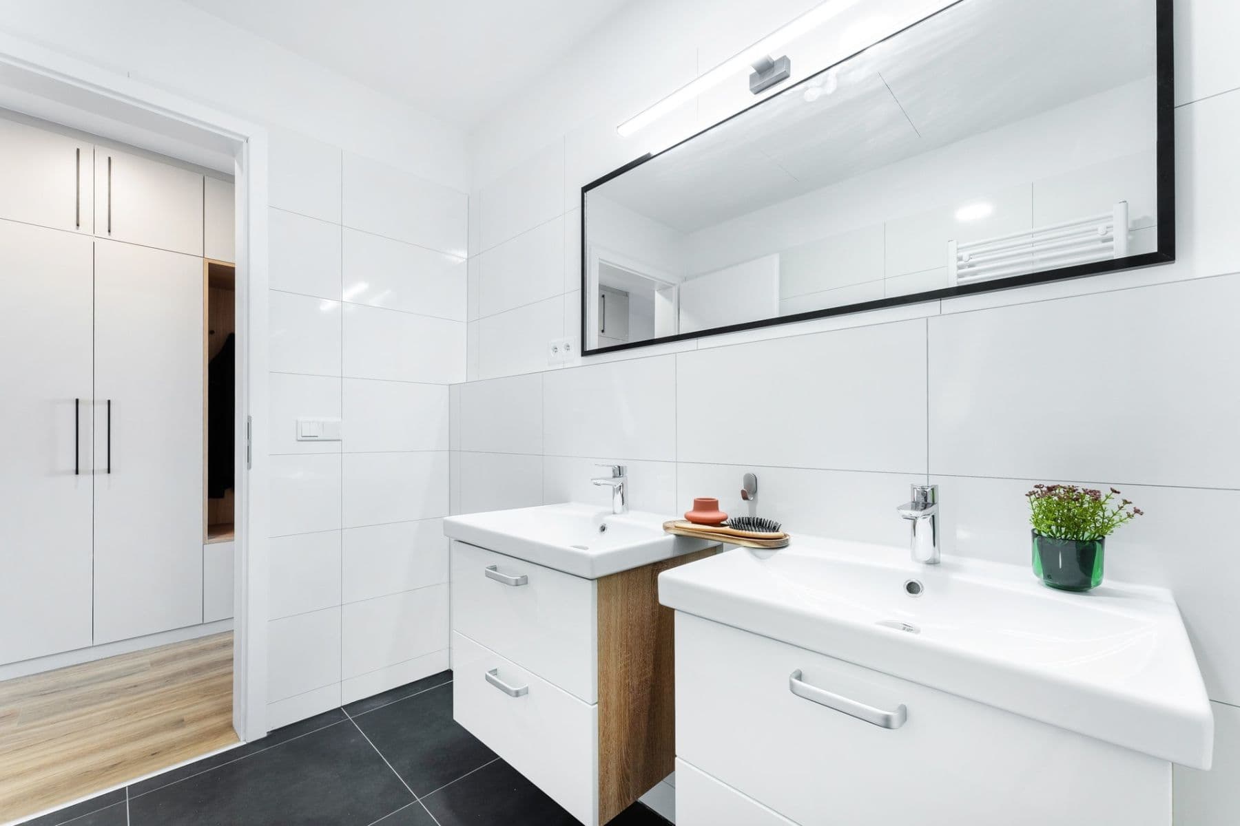 Prenájom bytu 3-izbový 75 m², Odkolkova, Praha, Praha Prenájom bytu 3-izbový 75 m², Odkolkova, Praha, Praha