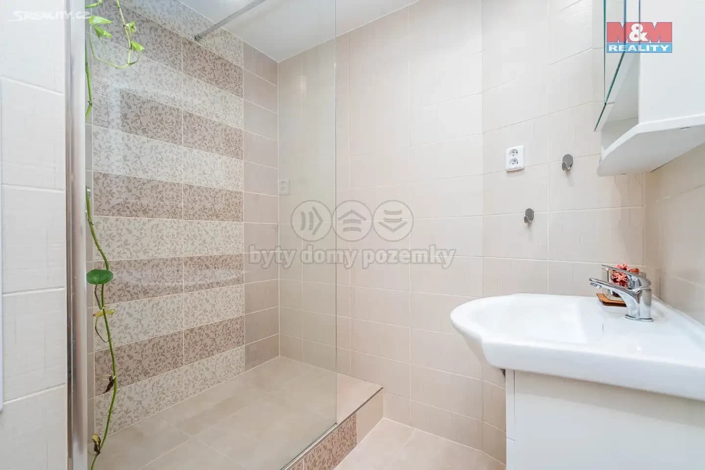 Prenájom bytu 2-izbový 43 m², Jiránkova, Praha, Praha Prenájom bytu 2-izbový 43 m², Jiránkova, Praha, Praha