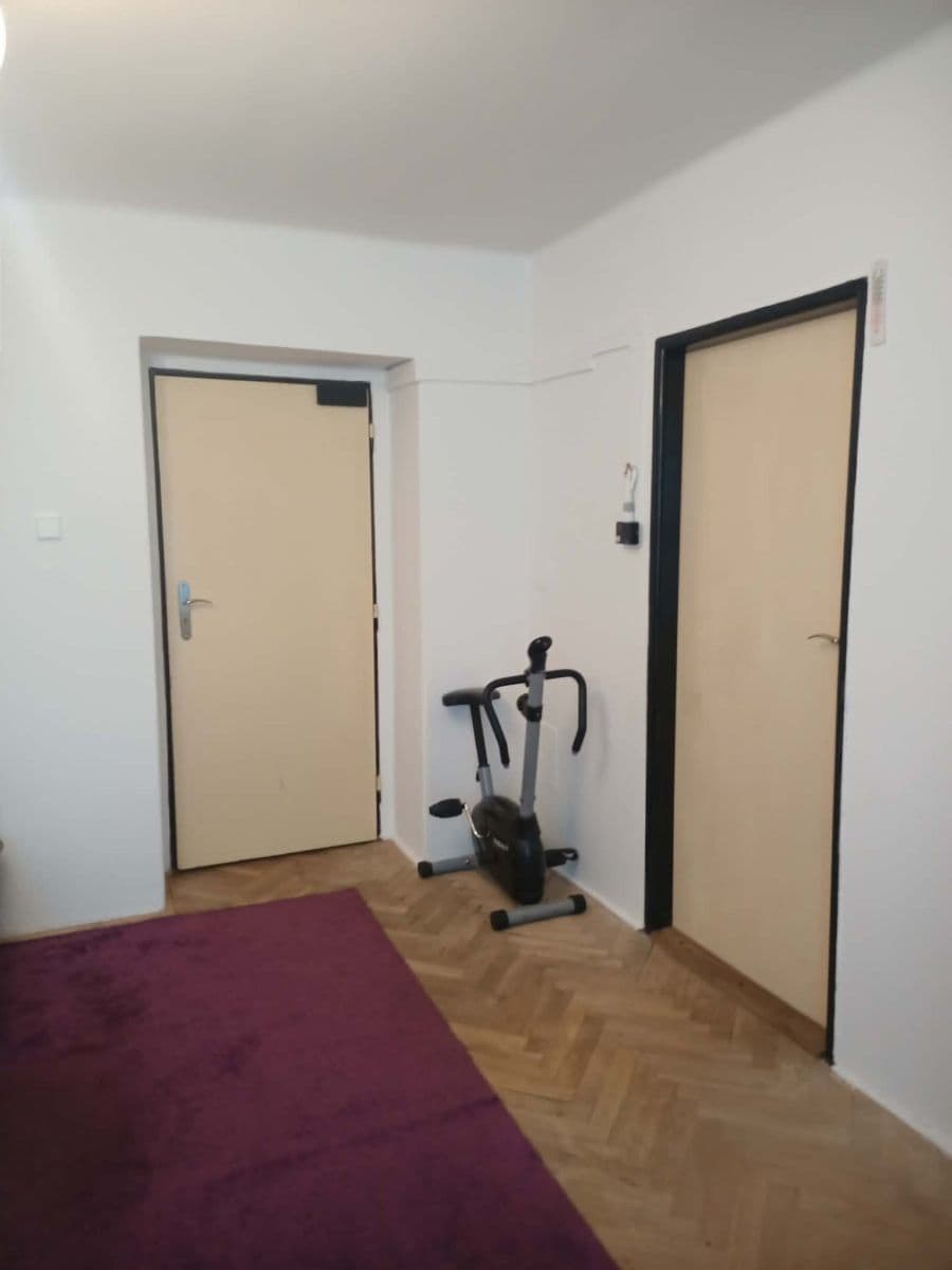 Predaj bytu 2-izbový 55 m², Na Kloboučku, Brandýs nad Labem-Stará Boleslav, Středočeský kraj Predaj bytu 2-izbový 55 m², Na Kloboučku, Brandýs nad Labem-Stará Boleslav, Středočeský kraj