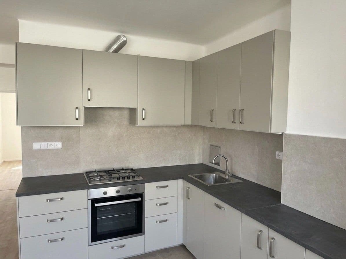 Predaj bytu 2-izbový 65 m², V Olšinách, Praha, Praha Predaj bytu 2-izbový 65 m², V Olšinách, Praha, Praha