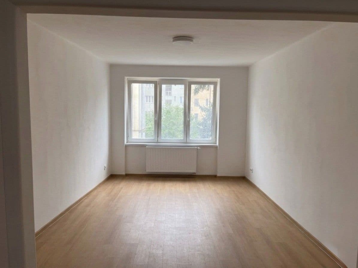 Predaj bytu 2-izbový 65 m², V Olšinách, Praha, Praha Predaj bytu 2-izbový 65 m², V Olšinách, Praha, Praha