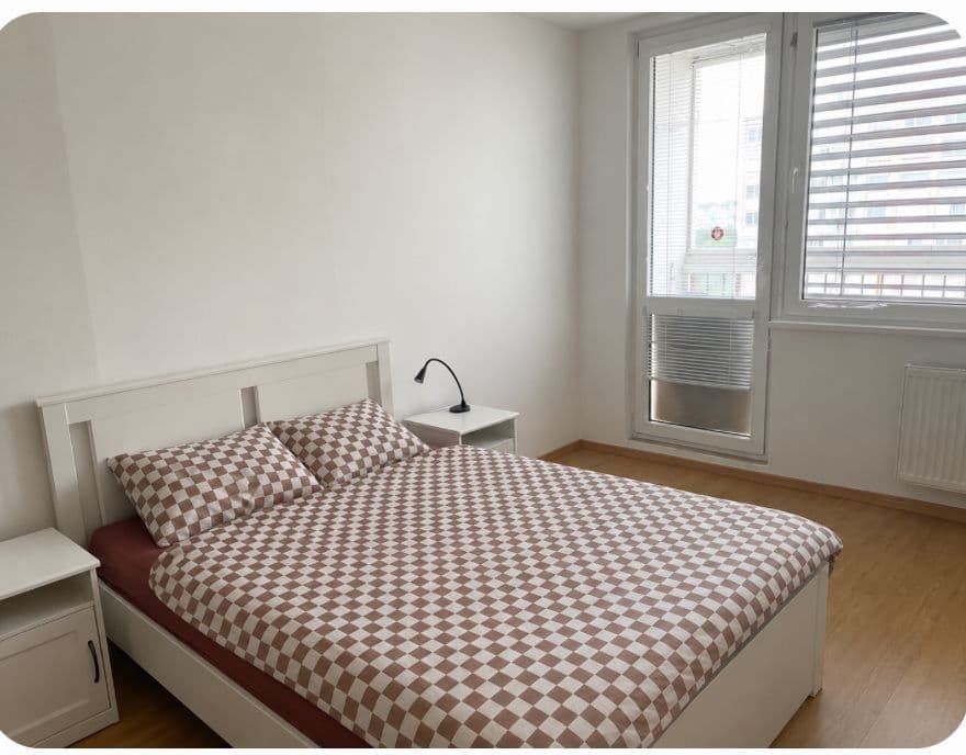 Prenájom bytu 3-izbový 64 m², Makovského, Praha, Praha Prenájom bytu 3-izbový 64 m², Makovského, Praha, Praha