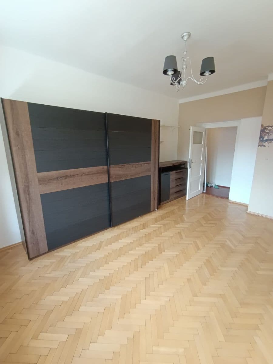 Prenájom bytu 2-izbový 81 m², Palachova, Ústí nad Labem, Ústecký kraj Prenájom bytu 2-izbový 81 m², Palachova, Ústí nad Labem, Ústecký kraj
