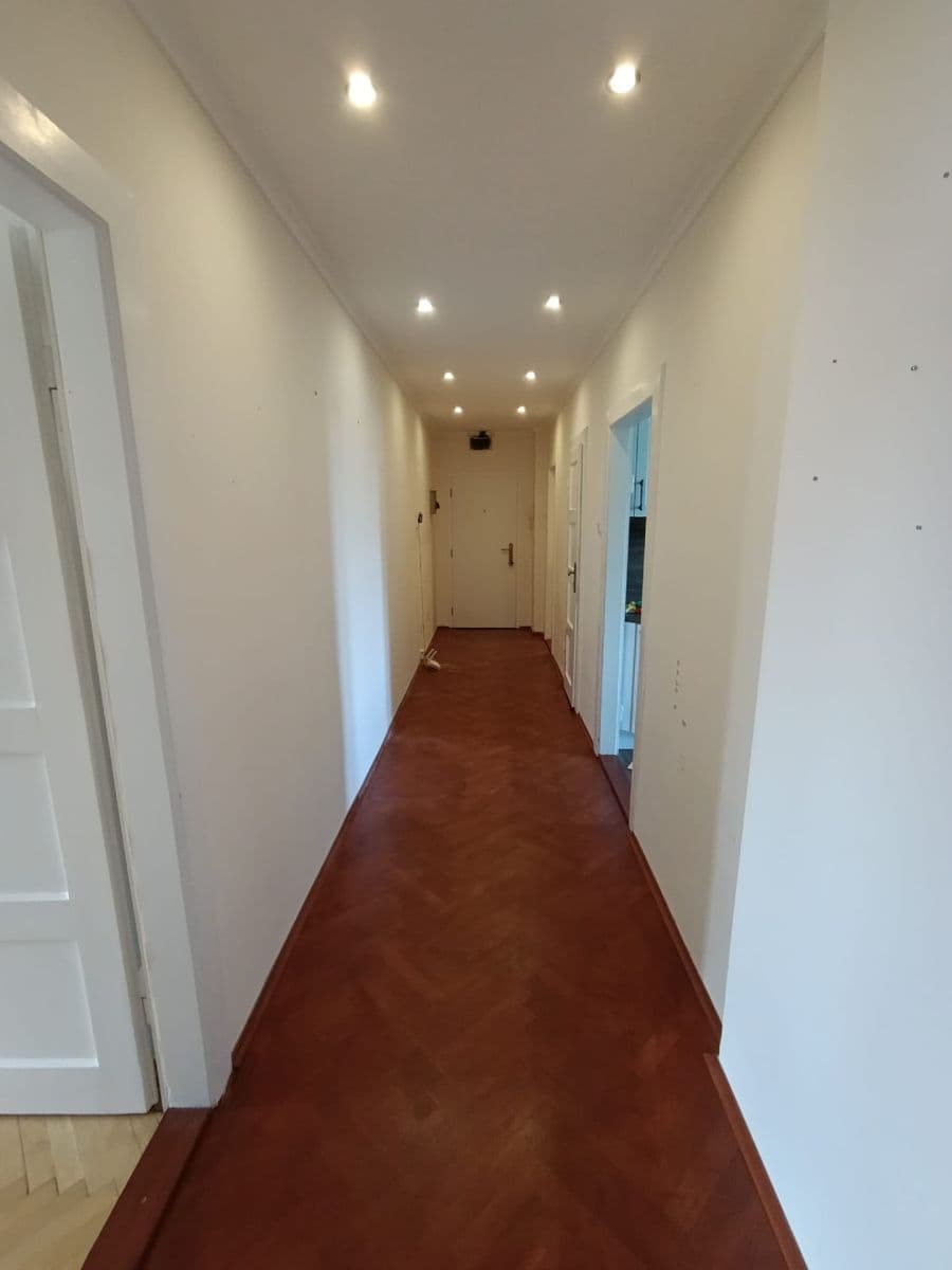 Prenájom bytu 2-izbový 81 m², Palachova, Ústí nad Labem, Ústecký kraj Prenájom bytu 2-izbový 81 m², Palachova, Ústí nad Labem, Ústecký kraj