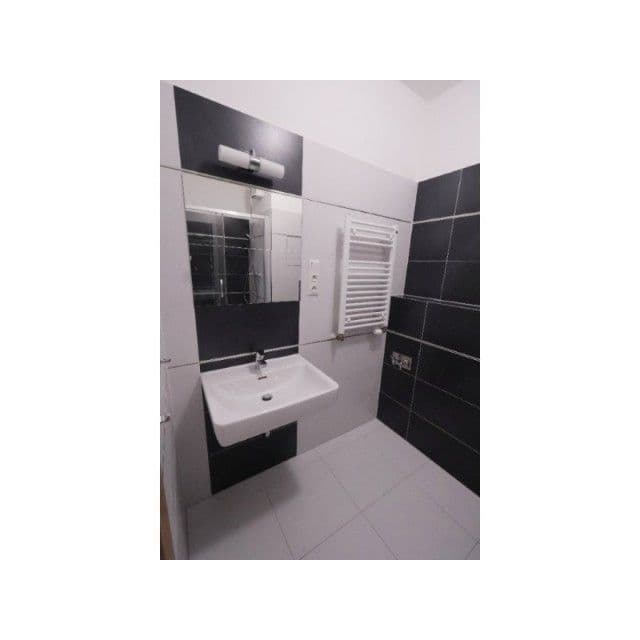 Prenájom bytu 2-izbový 50 m², Bermanova, Praha, Praha Prenájom bytu 2-izbový 50 m², Bermanova, Praha, Praha