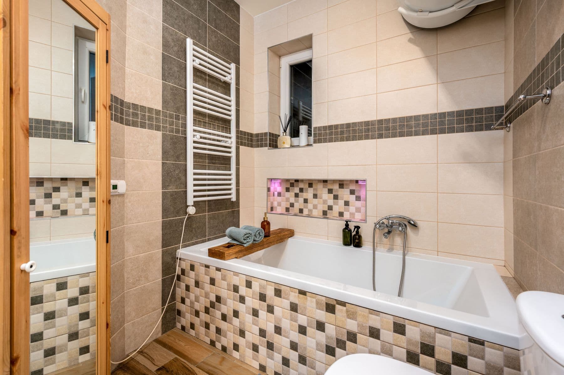 Prenájom bytu 55 m², Na Maninách, Praha, Praha Prenájom bytu 55 m², Na Maninách, Praha, Praha