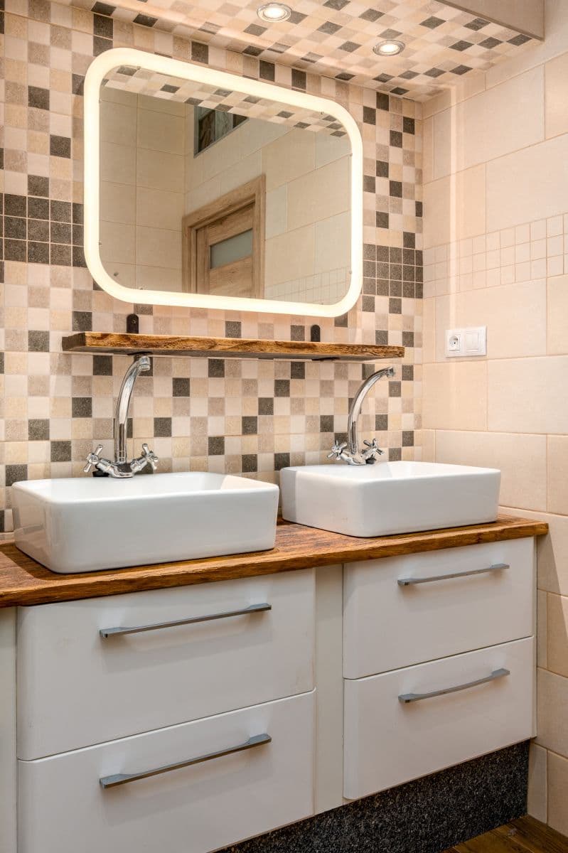 Prenájom bytu 55 m², Na Maninách, Praha, Praha Prenájom bytu 55 m², Na Maninách, Praha, Praha