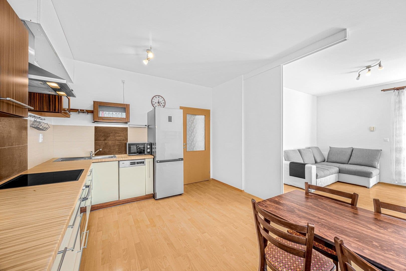 Prenájom bytu 2-izbový 63 m², Wiesenthalova, Praha, Praha Prenájom bytu 2-izbový 63 m², Wiesenthalova, Praha, Praha