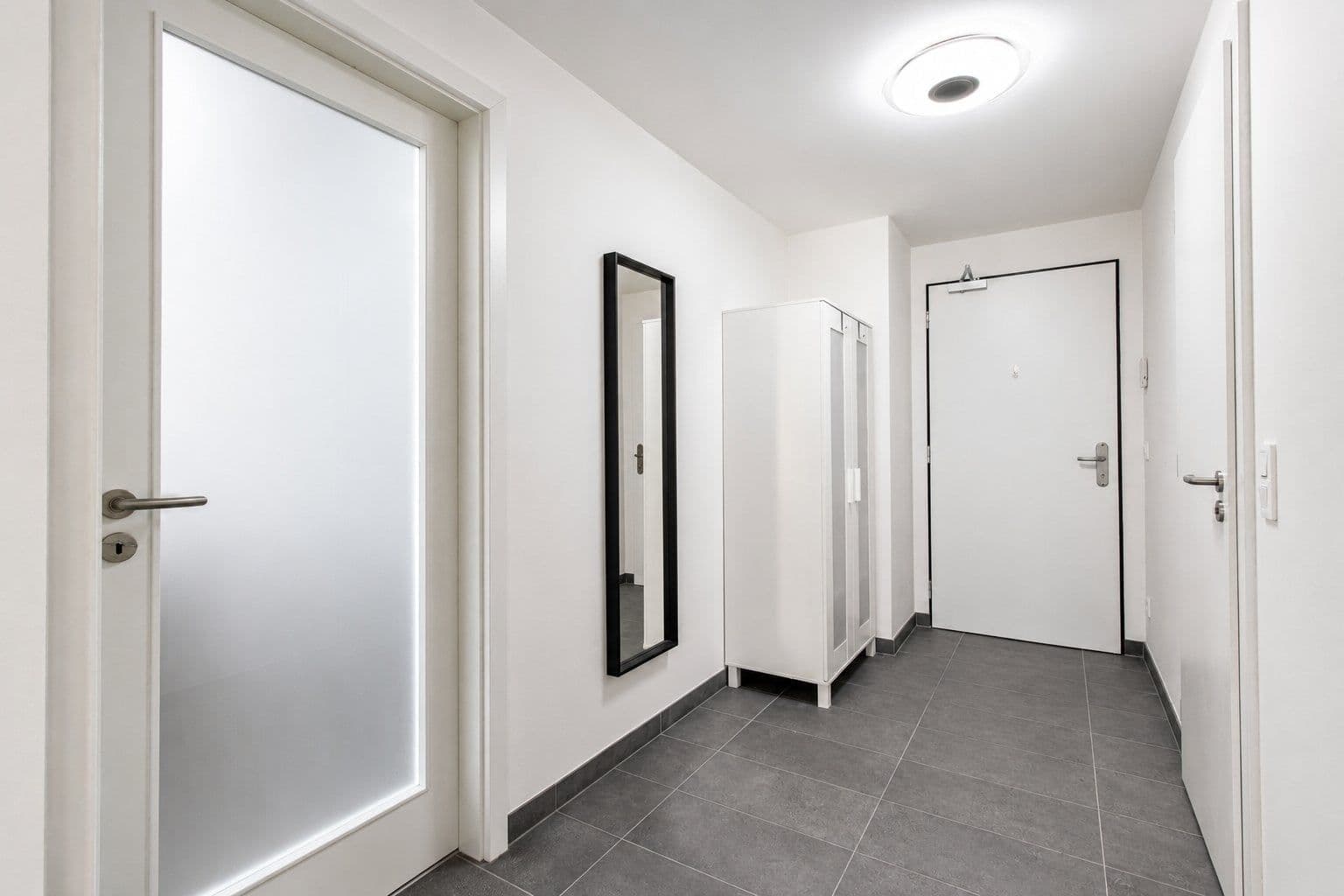 Prenájom bytu 2-izbový 56 m², U plynárny, Praha, Praha Prenájom bytu 2-izbový 56 m², U plynárny, Praha, Praha