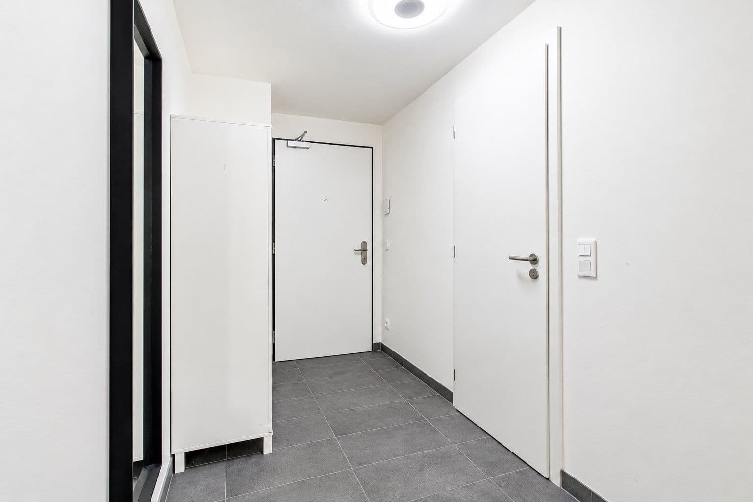 Prenájom bytu 2-izbový 56 m², U plynárny, Praha, Praha Prenájom bytu 2-izbový 56 m², U plynárny, Praha, Praha