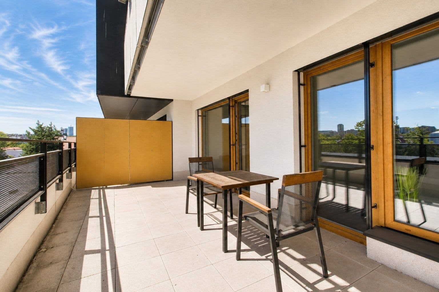 Prenájom bytu 2-izbový 56 m², U plynárny, Praha, Praha Prenájom bytu 2-izbový 56 m², U plynárny, Praha, Praha