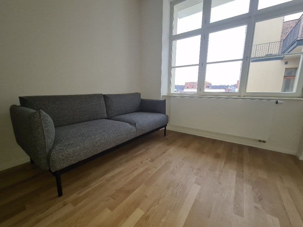 Prenájom bytu 2-izbový 46 m², Tusarova, Praha, Praha Prenájom bytu 2-izbový 46 m², Tusarova, Praha, Praha