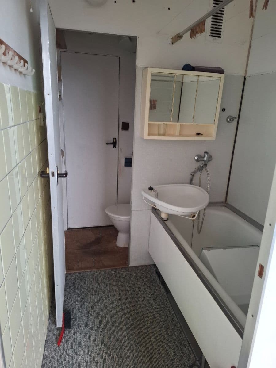 Predaj bytu 2-izbový 53 m², Náves Svobody, Olomouc, Olomoucký kraj Predaj bytu 2-izbový 53 m², Náves Svobody, Olomouc, Olomoucký kraj