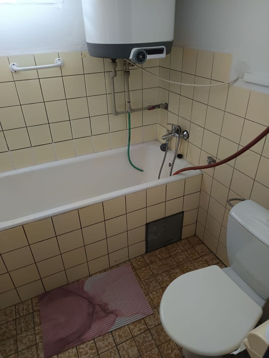 Predaj bytu 3-izbový 68 m², Příčná, Planá nad Lužnicí, Jihočeský kraj Predaj bytu 3-izbový 68 m², Příčná, Planá nad Lužnicí, Jihočeský kraj