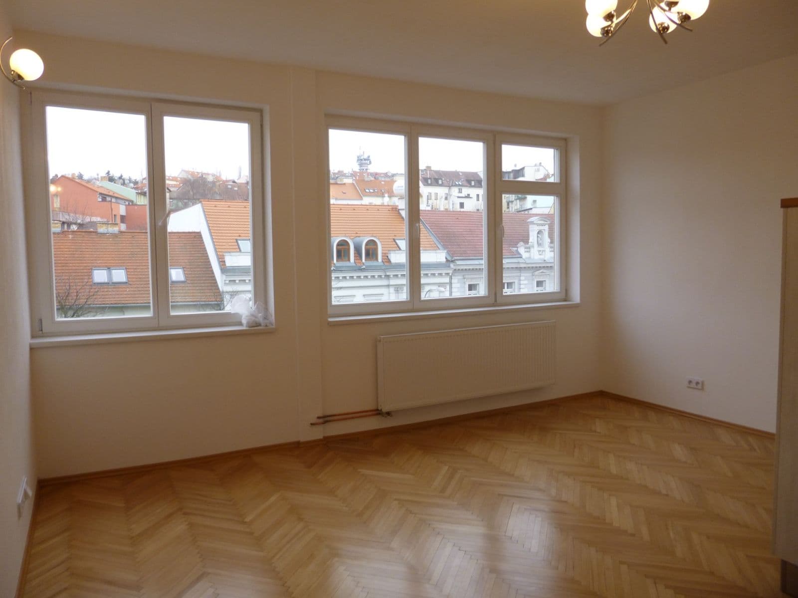Prenájom bytu 2-izbový 60 m², Bělohorská, Praha, Praha Prenájom bytu 2-izbový 60 m², Bělohorská, Praha, Praha