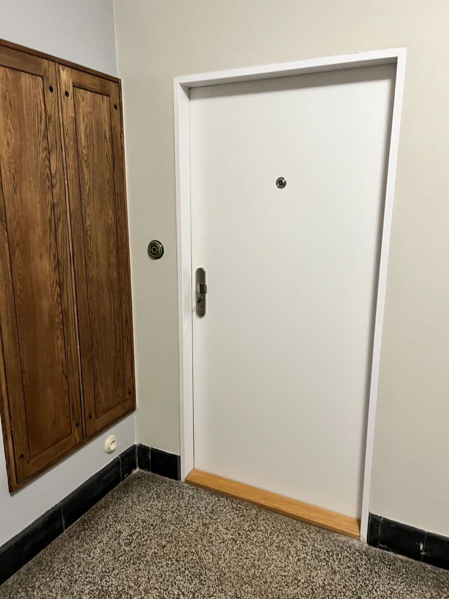 Prenájom bytu 2-izbový 60 m², Bělohorská, Praha, Praha Prenájom bytu 2-izbový 60 m², Bělohorská, Praha, Praha