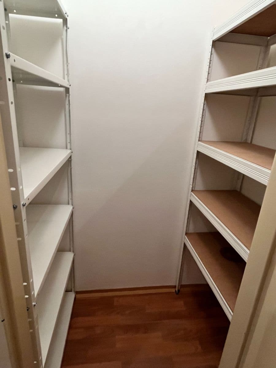 Prenájom bytu 2-izbový 60 m², Bělohorská, Praha, Praha Prenájom bytu 2-izbový 60 m², Bělohorská, Praha, Praha