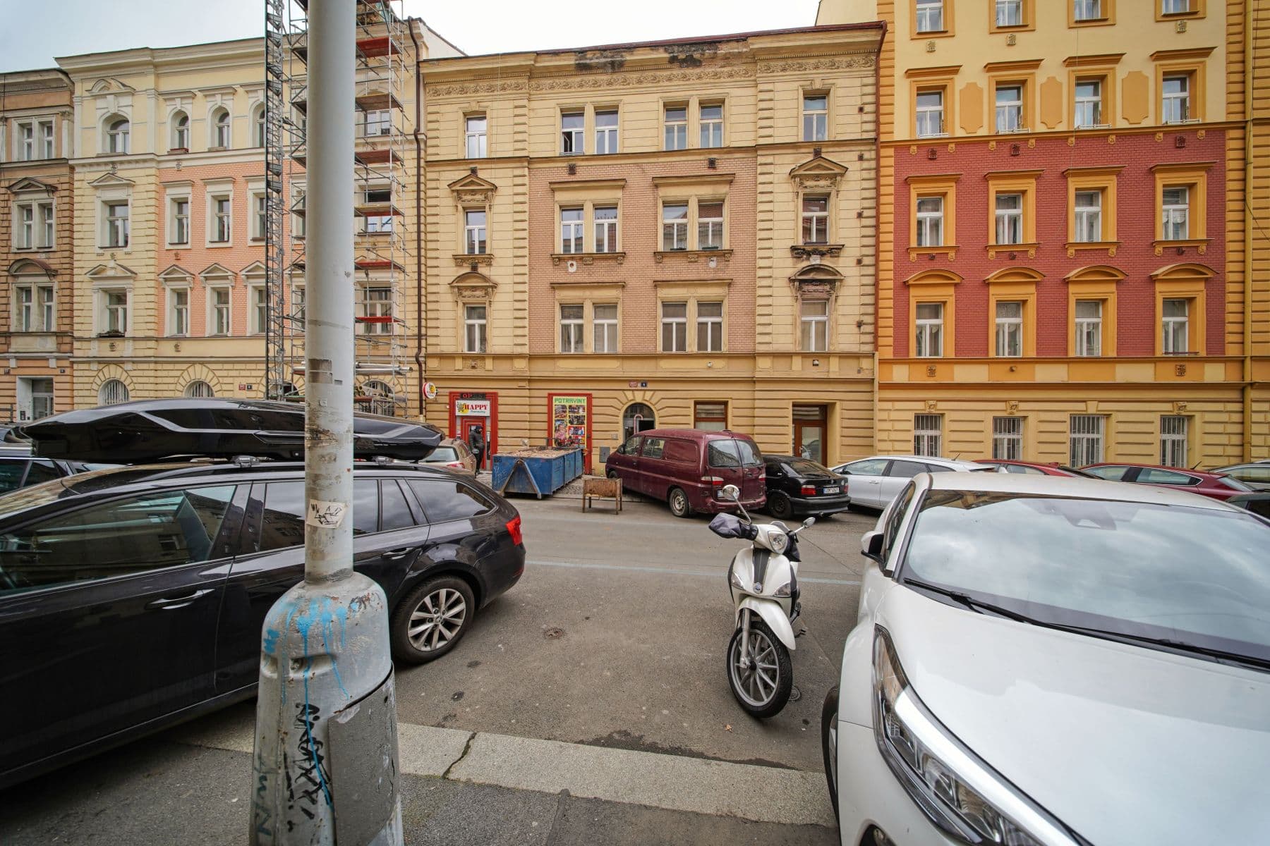 Prenájom bytu 43 m², Sarajevská, Praha, Praha Prenájom bytu 43 m², Sarajevská, Praha, Praha