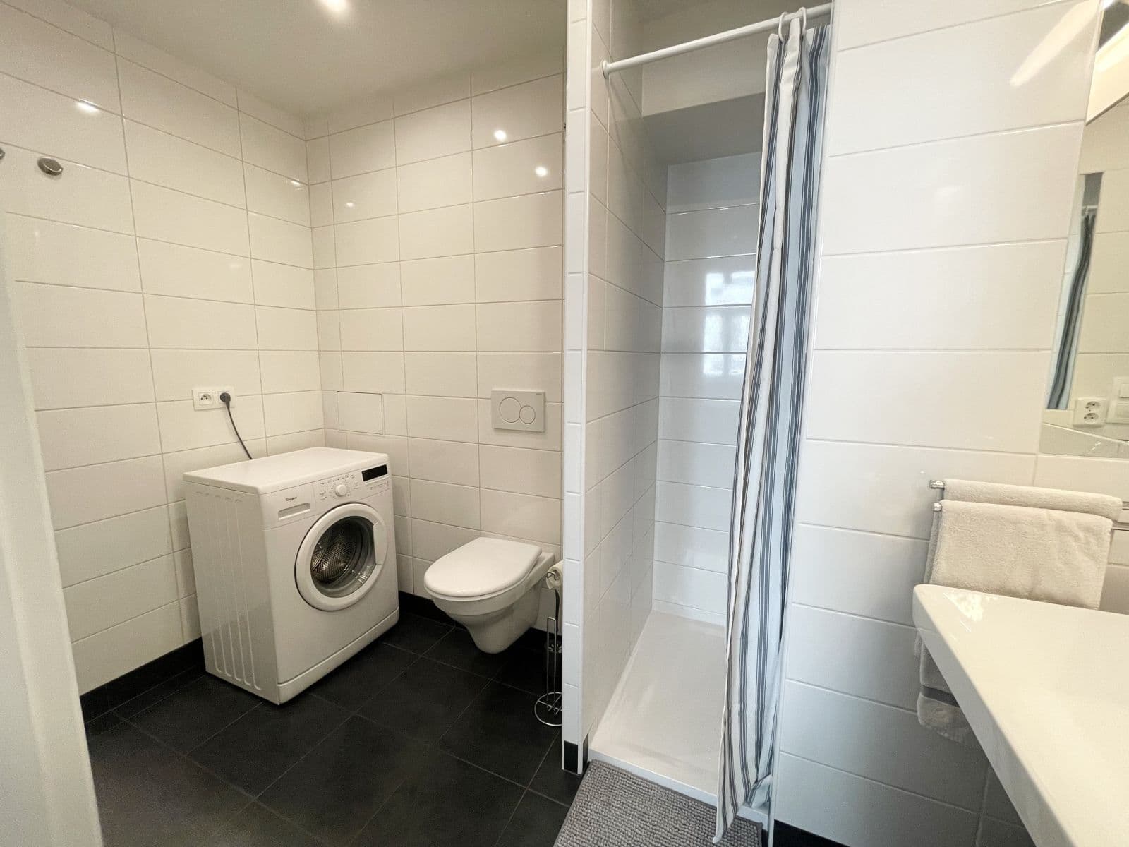 Prenájom bytu 43 m², Sarajevská, Praha, Praha Prenájom bytu 43 m², Sarajevská, Praha, Praha