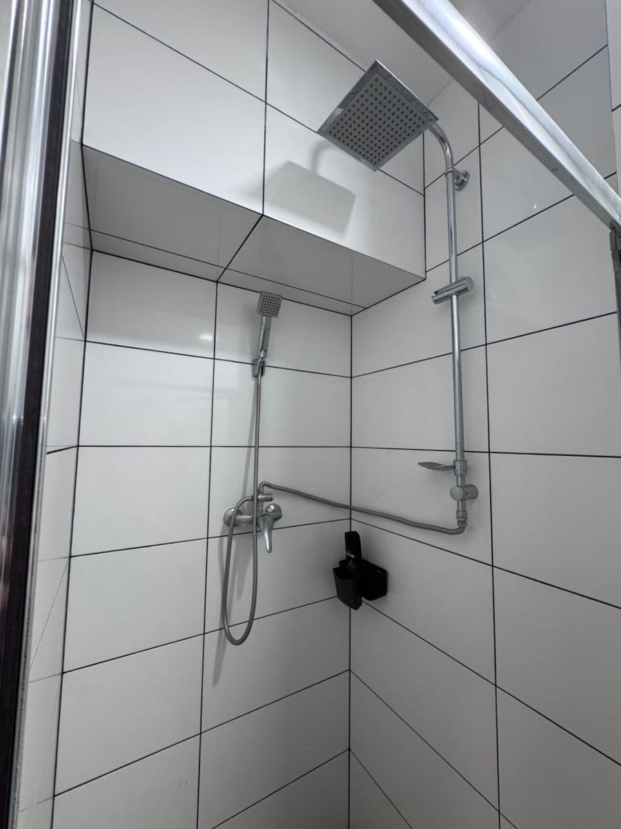 Prenájom bytu 2-izbový 40 m², V Pastvinách, Liberec, Liberecký kraj Prenájom bytu 2-izbový 40 m², V Pastvinách, Liberec, Liberecký kraj