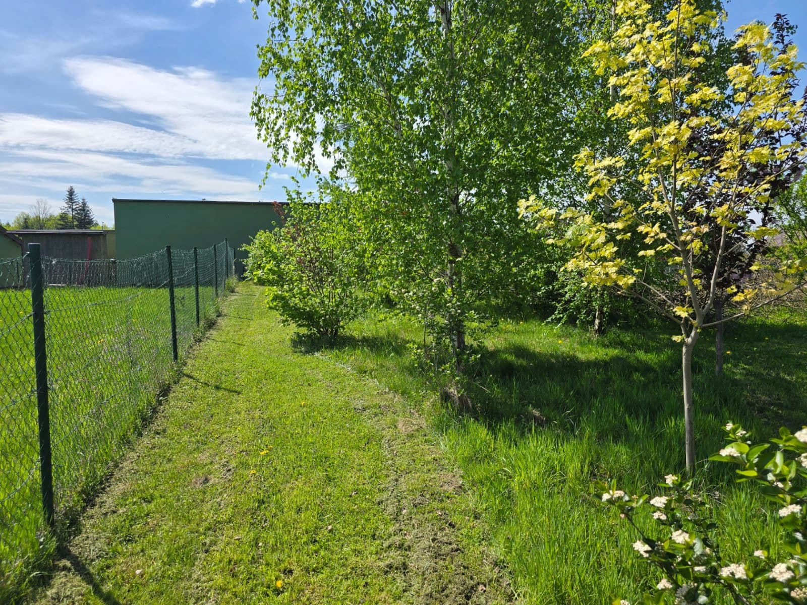 Predaj pozemku 1.963 m², Šumbarská, Petřvald, Moravskoslezský kraj Predaj pozemku 1.963 m², Šumbarská, Petřvald, Moravskoslezský kraj
