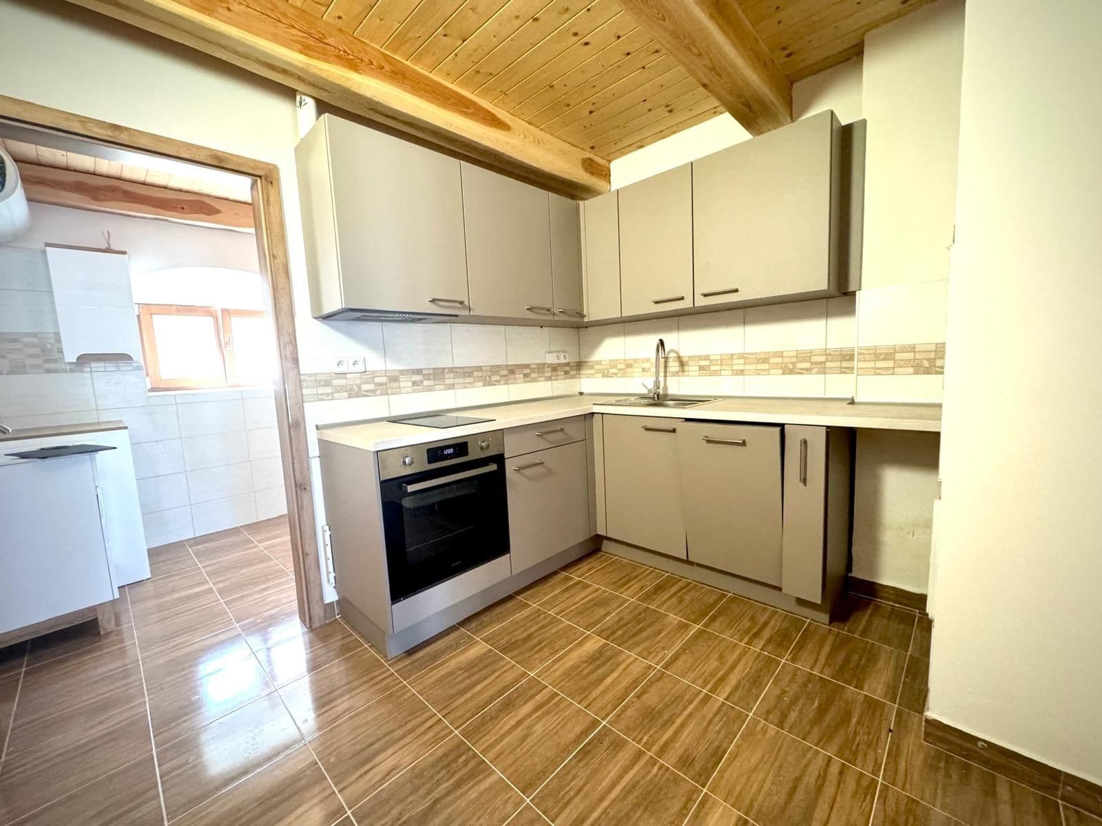 Prenájom bytu 1-izbový 34 m², náměstí Míru, Heřmanův Městec, Pardubický kraj Prenájom bytu 1-izbový 34 m², náměstí Míru, Heřmanův Městec, Pardubický kraj