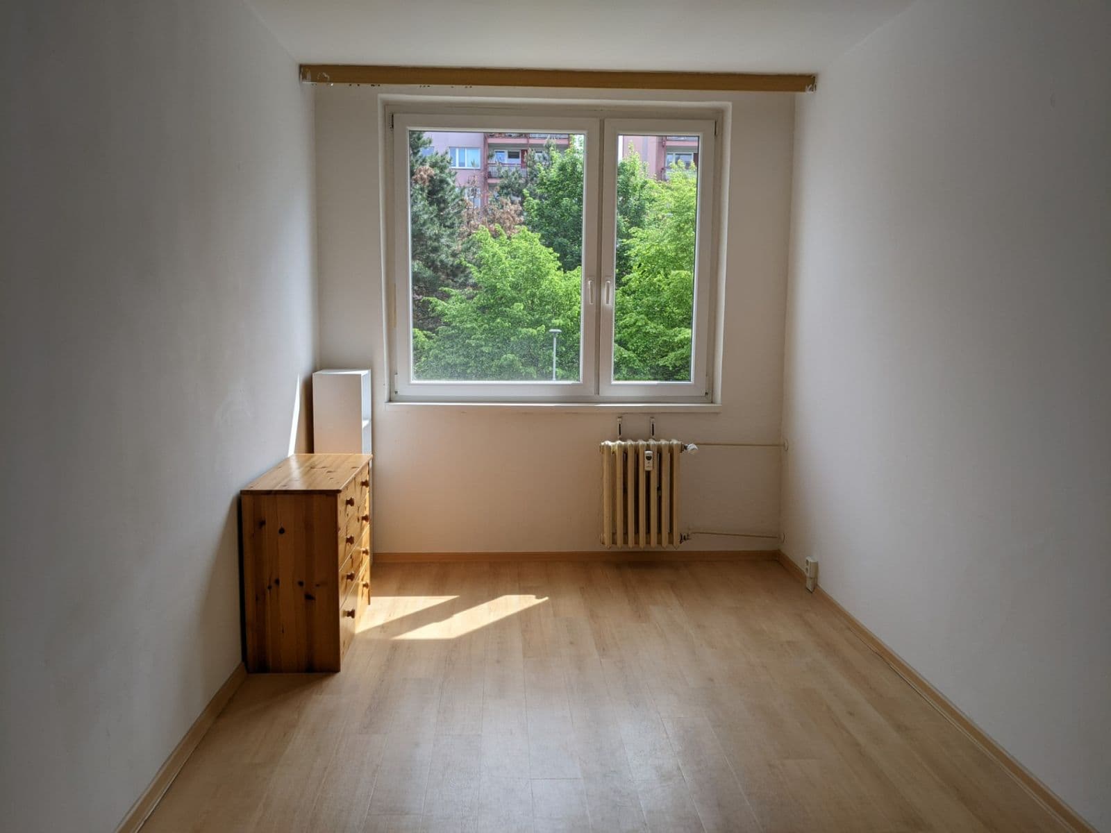 Prenájom bytu 3-izbový 75 m², Petýrkova, Praha, Praha Prenájom bytu 3-izbový 75 m², Petýrkova, Praha, Praha