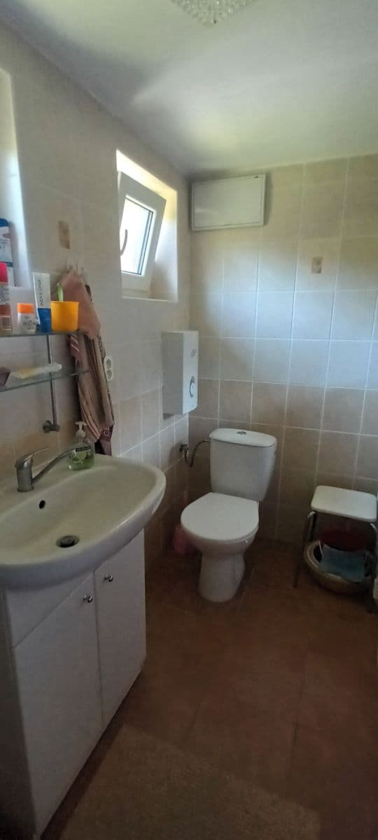 Predaj rekreačného objektu 70 m², pozemek 461 m², Nový Jáchymov, Středočeský kraj Predaj rekreačného objektu 70 m², pozemek 461 m², Nový Jáchymov, Středočeský kraj