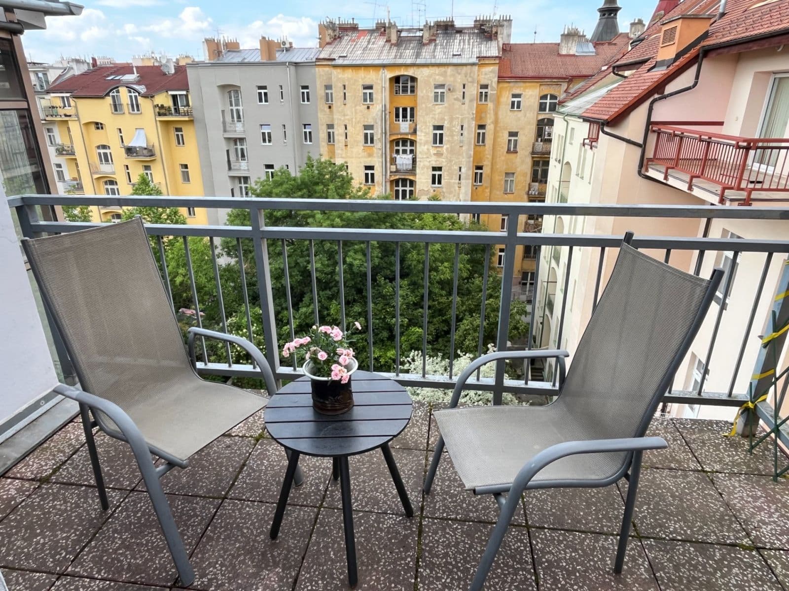 Prenájom bytu 2-izbový 54 m², Lužická, Praha, Praha Prenájom bytu 2-izbový 54 m², Lužická, Praha, Praha