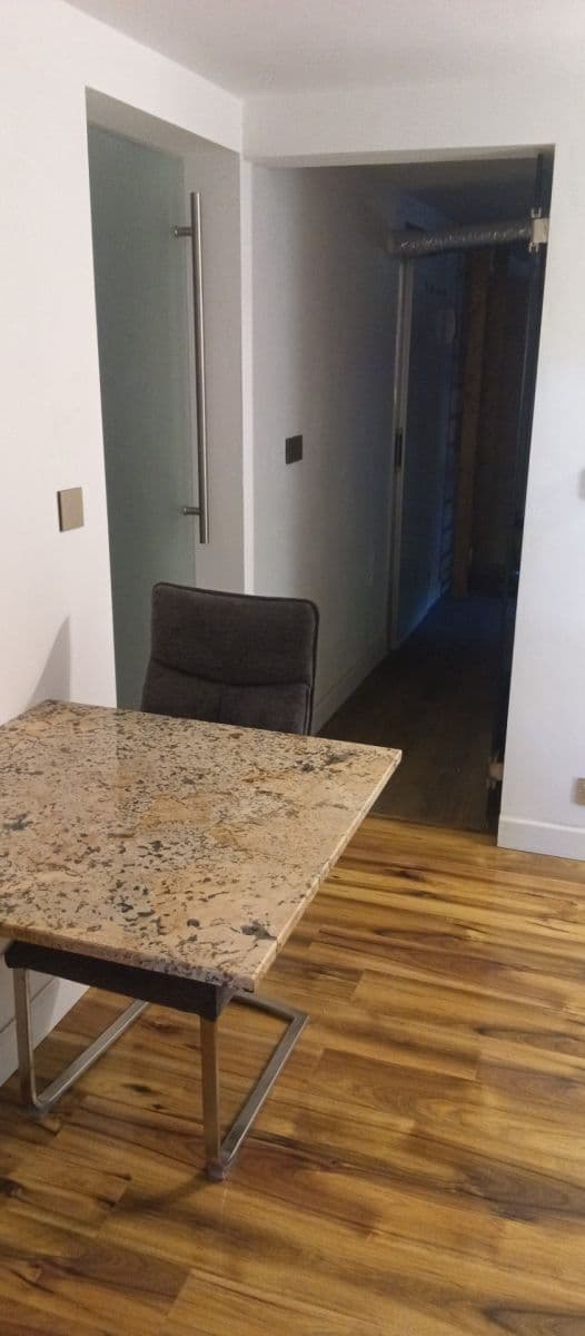Prenájom bytu 2-izbový 58 m², Jamská, Praha, Praha Prenájom bytu 2-izbový 58 m², Jamská, Praha, Praha