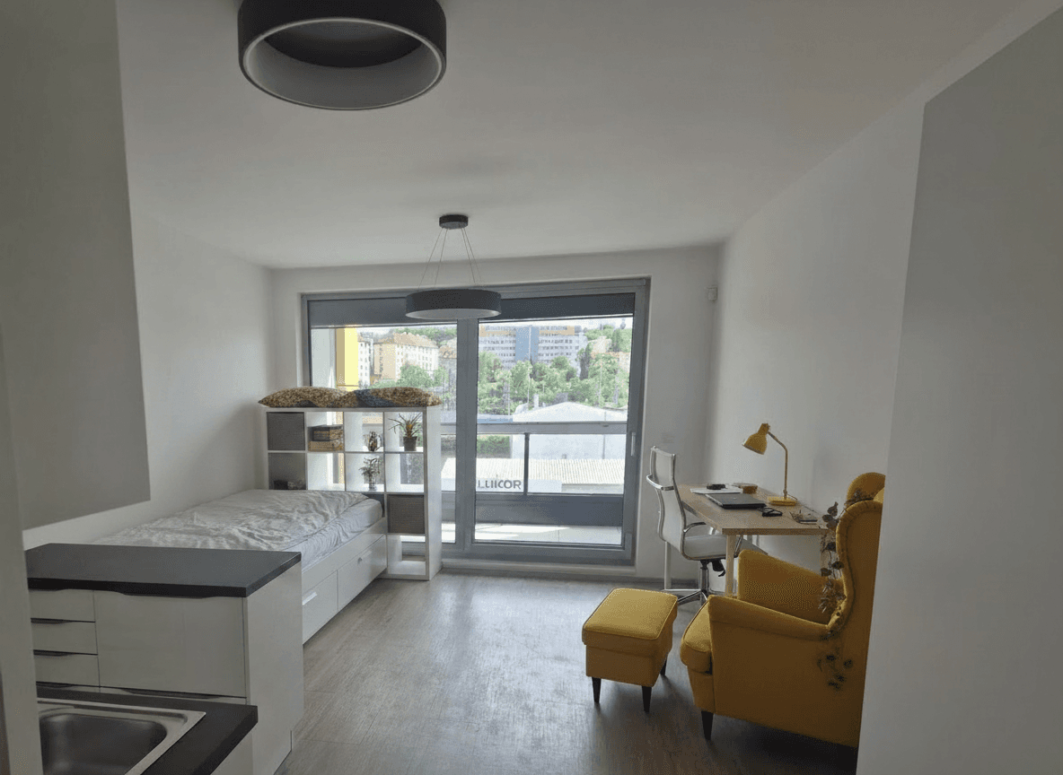 Prenájom bytu 1-izbový 32 m², Kurta Konráda, Praha, Praha Prenájom bytu 1-izbový 32 m², Kurta Konráda, Praha, Praha