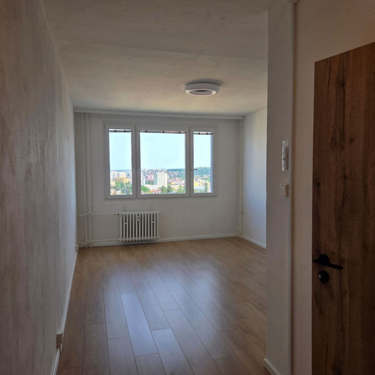 Prenájom bytu 1-izbový 28 m², Jabloňová, Praha, Praha Prenájom bytu 1-izbový 28 m², Jabloňová, Praha, Praha