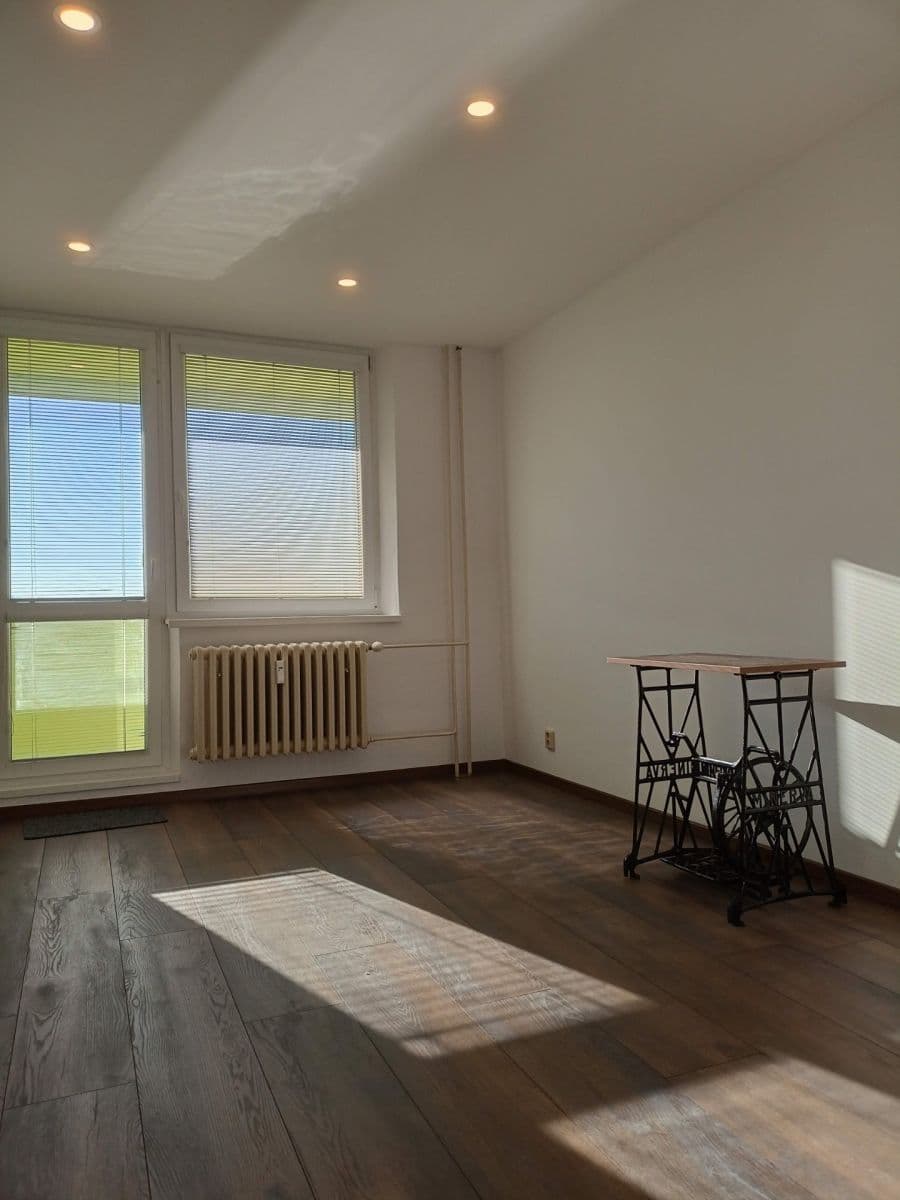 Predaj bytu 2-izbový 37 m², Polní, Ivančice, Jihomoravský kraj Predaj bytu 2-izbový 37 m², Polní, Ivančice, Jihomoravský kraj