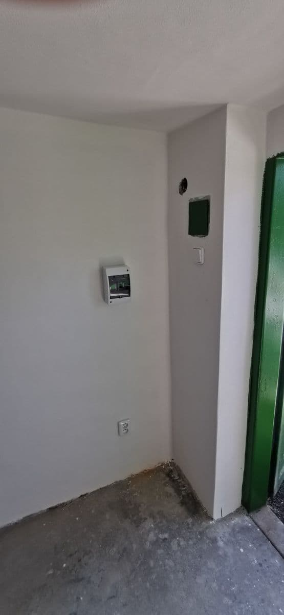 Prenájom garáže 19 m², Frýdek-Místek, Moravskoslezský kraj Prenájom garáže 19 m², Frýdek-Místek, Moravskoslezský kraj