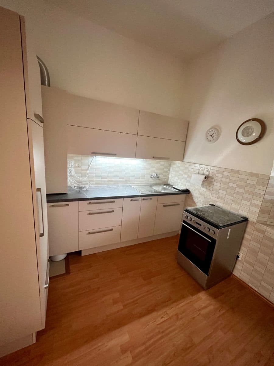 Prenájom bytu 3-izbový 63 m², Rotalova, Brno, Jihomoravský kraj Prenájom bytu 3-izbový 63 m², Rotalova, Brno, Jihomoravský kraj
