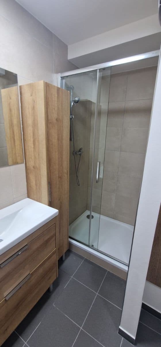 Prenájom bytu 3-izbový 71 m², Smrková, Plzeň, Plzeňský kraj Prenájom bytu 3-izbový 71 m², Smrková, Plzeň, Plzeňský kraj